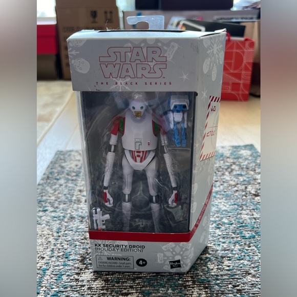 Star Wars The Black Series KX Security Droid Holiday Edition- Brand New - Picture 3 of 4